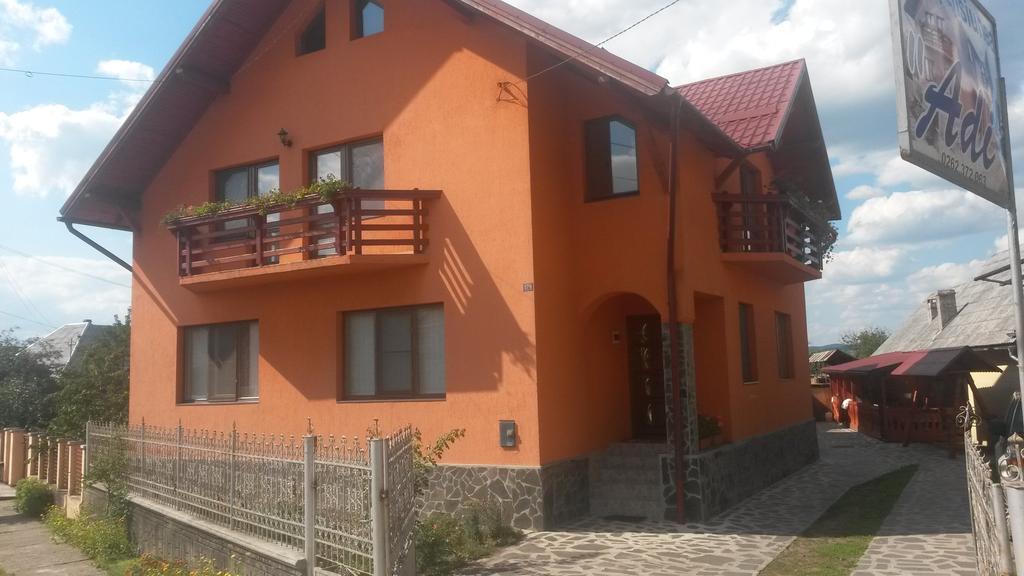 Pensiunea Adi Săpînţa Kültér fotó