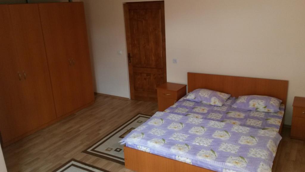 Pensiunea Adi Săpînţa Szoba fotó
